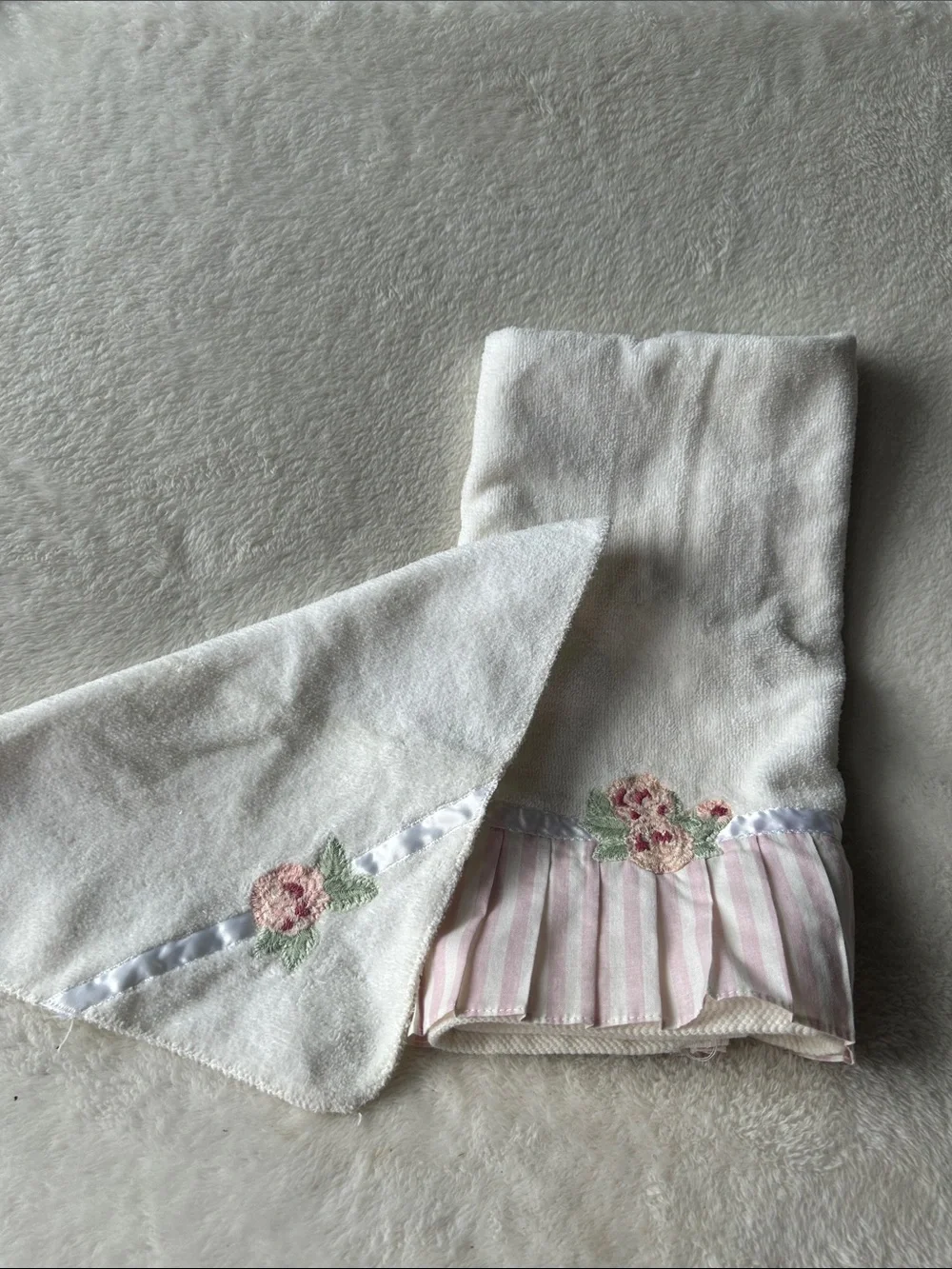 Vintage Embroidered Floral White Hand Towel and washcloth with Pink Stripe Trim